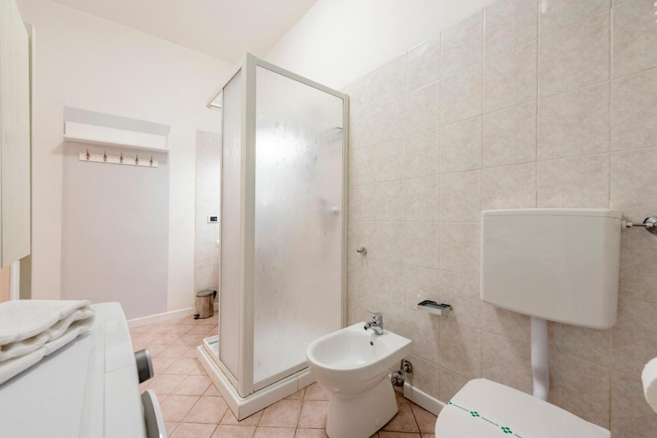 Mazzini 12 Very Central Apartment With Private Garage, Air Conditioning, Wifi, Just 50 Meters From The Beach Rapallo Exteriér fotografie
