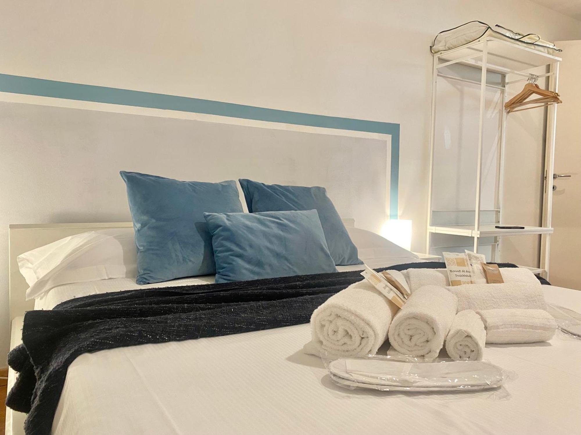 Mazzini 12 Very Central Apartment With Private Garage, Air Conditioning, Wifi, Just 50 Meters From The Beach Rapallo Exteriér fotografie