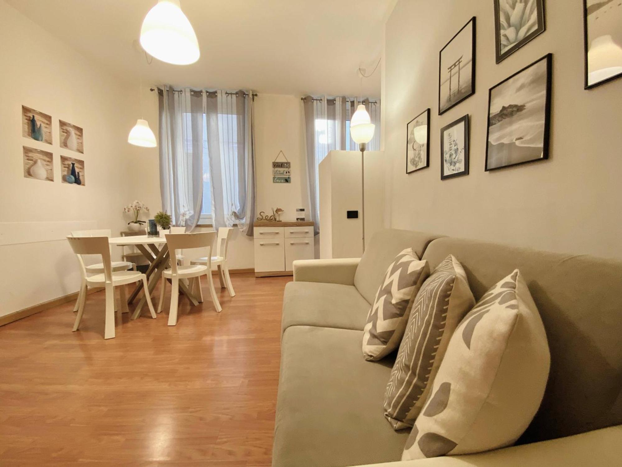 Mazzini 12 Very Central Apartment With Private Garage, Air Conditioning, Wifi, Just 50 Meters From The Beach Rapallo Exteriér fotografie