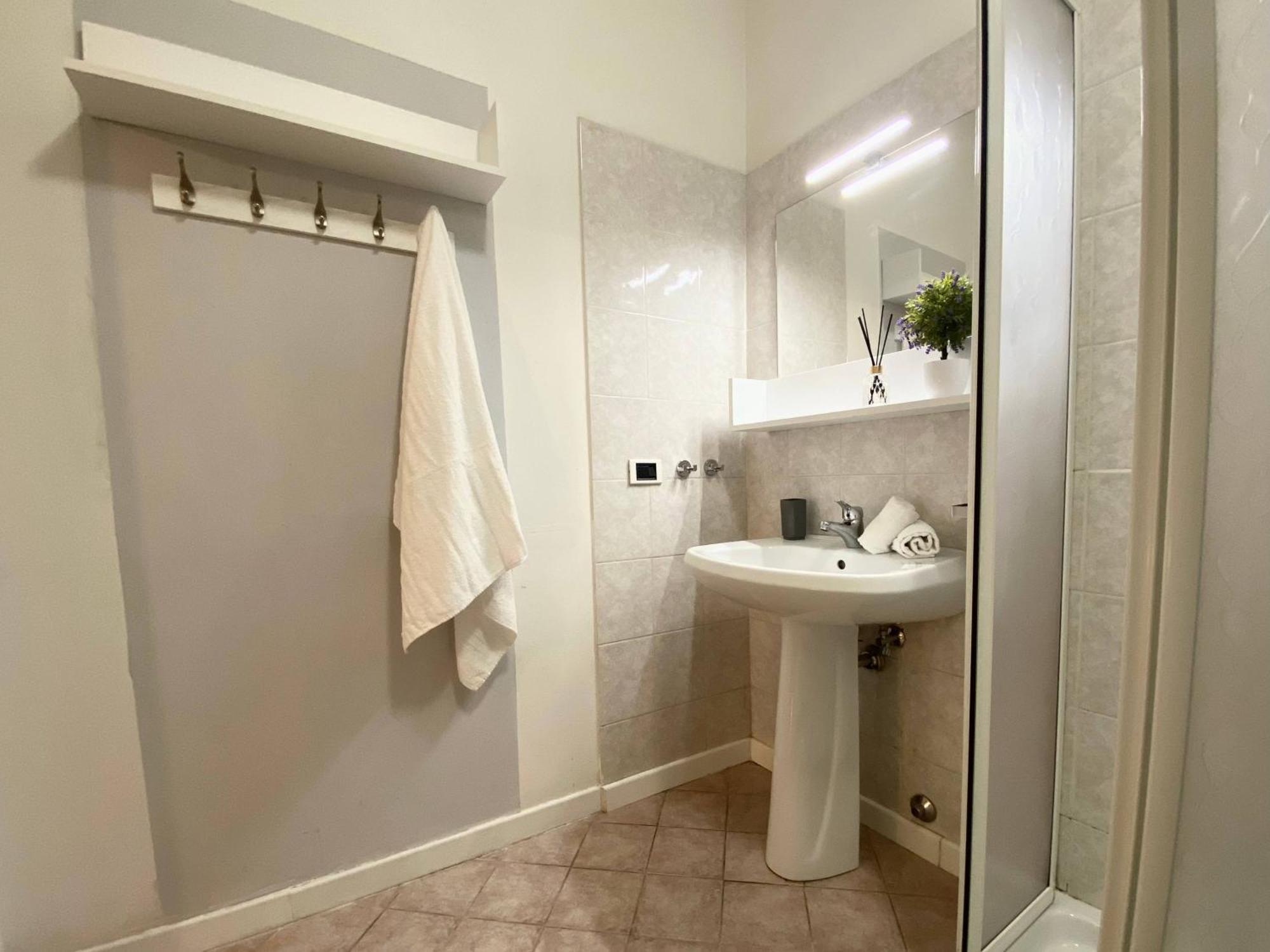 Mazzini 12 Very Central Apartment With Private Garage, Air Conditioning, Wifi, Just 50 Meters From The Beach Rapallo Exteriér fotografie